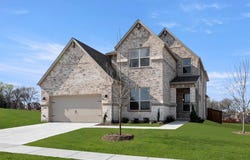 2704 Emerald Shallows Drive, McKinney, TX 75072