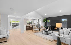 5532 E VIRGINIA Avenue, Phoenix, AZ 85008