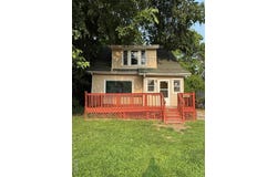 2213 Johnson Street, Alton, IL 62002