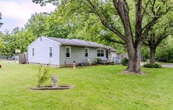 325 N Davis Avenue, Muncie, IN 47303