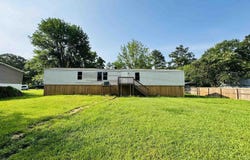 17170 Jennifer Dr, Livingston, LA 70754