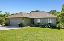 524 Twin Lakes Drive, Billings, MO 65610