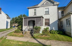 1030 Saint George Street, East Liverpool, OH 43920