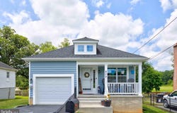 839 JEFFERSON AVENUE, CHARLES TOWN, WV 25414