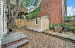 13 Oak St, Boston, MA 02129