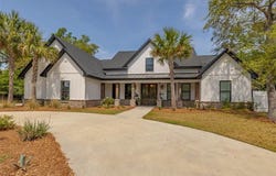 121 Calwell Street, St Simons Island, GA 31522