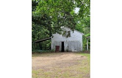 823 Mesopotamia, Eutaw, AL 35462