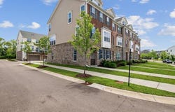 2805 Rathmore Lane, Ann Arbor, MI 48105