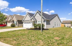 5703 Midstream Circle, Clemmons, NC 27012