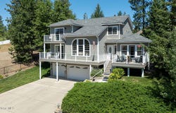5570 E SHORELINE DR, Post Falls, ID 83854