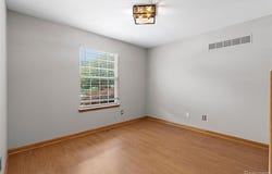 130 Glenwood Drive, Walled Lake, MI 48390