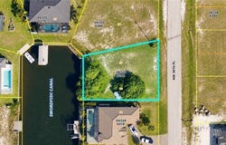 2372 NW 38th Place, Cape Coral, FL 33993