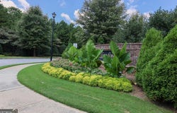 1547 Paxton, Lilburn, GA 30047