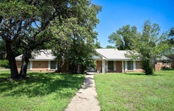 738 Westwood Drive, Marlin, TX 76661