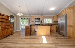 180 Daryl Lane, Eagle Point, OR 97524