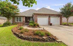 225 E Towne Drive, Brandon, MS 39042