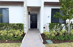 21108 NE 8th Ave, Miami, FL 33179