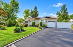 272 W 12th Street, Deer Park, NY 11729