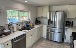 411 N. Meadow Ln, Hayfork, CA 96041
