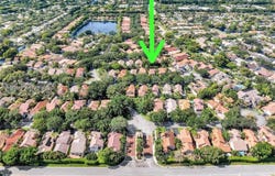 10132 NW 4th, Plantation, FL 33324