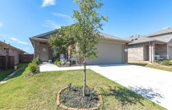 136 Greengate Drive, Boyd, TX 76023