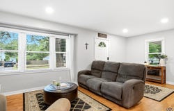 3226 SW Munson AVE, Topeka, KS 66604