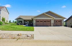 8040 Brooks Loop, Spearfish, SD 57783