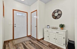21312 Hytrail Circle, Lakeville, MN 55044