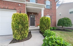 3478 Shadow Ledge Drive, Twinsburg, OH 44087