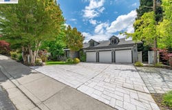 215 Arthur Ct, Danville, CA 94526