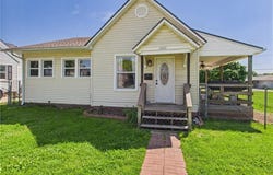 1407 E Main Street, Higginsville, MO 64037