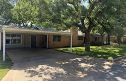 504 Austin Drive, Mineral Wells, TX 76067
