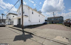 326 JERSEY AVENUE, GLOUCESTER CITY, NJ 08030