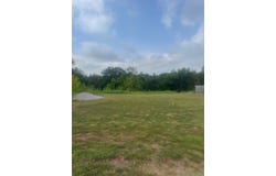 438 Aviators Point, Eleanor, WV 25070