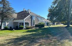 0-2-4-6 Towne Center Drive, North Brunswick, NJ 08902