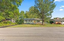 301 Carolyn Circle, Bristol, TN 37620