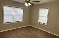 719 Eckel ST, La Grange, TX 78945