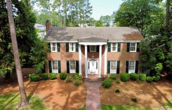 2202 Emory Dr, Tifton, GA 31794