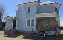 10 Cherry Street, Dover-Foxcroft, ME 04426