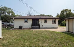 6231 Quail Avenue N, Brooklyn Center, MN 55429