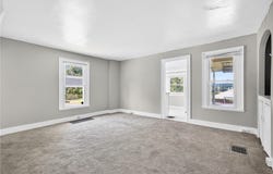 408 1/2 Fairview Ave, City of But SE, PA 16001