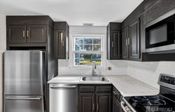 203 Rossmoor Drive, Monroe, NJ 08831