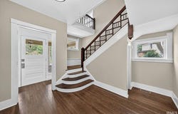 724 Portage Avenue, South Bend, IN 46616-2200