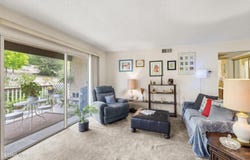 286 Oakleaf Drive 32, Thousand Oaks, CA 91360