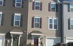 117 PLAZA DR, SICKLERVILLE, NJ 08081