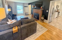 2451 S 59th St, West Allis, WI 53219
