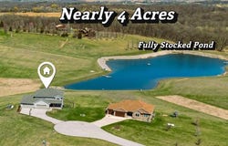 9174 207th Avenue, Anamosa, IA 52205