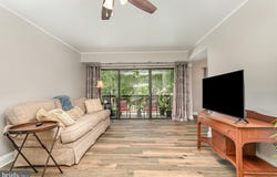 9720 KINGSBRIDGE DRIVE, FAIRFAX, VA 22031