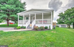 40 KIMBERLY AVENUE, NEW PROVIDENCE, PA 17560