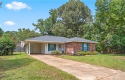 116 CONLY Drive, Pineville, LA 71360